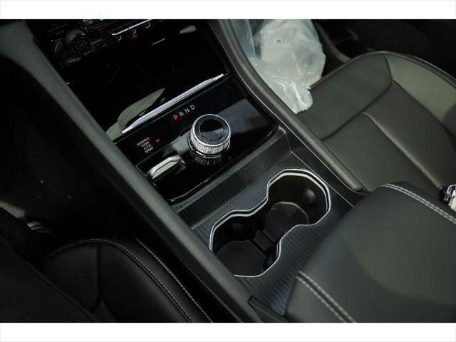 new 2025 Jeep Grand Cherokee car, priced at $55,160