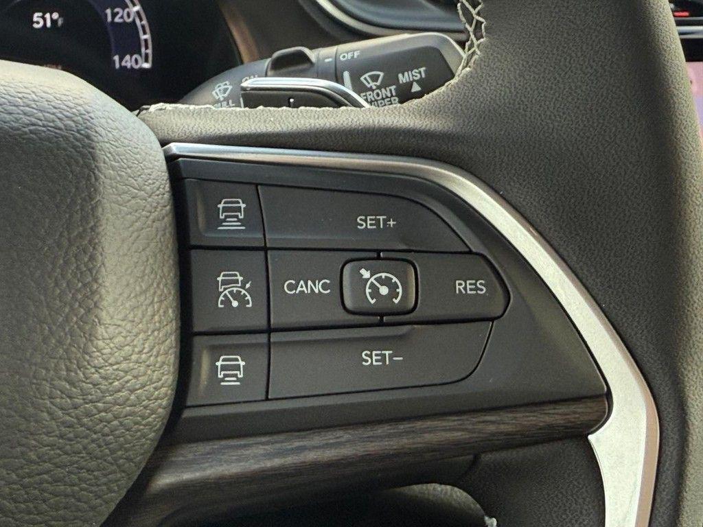 new 2025 Jeep Grand Cherokee car, priced at $44,272