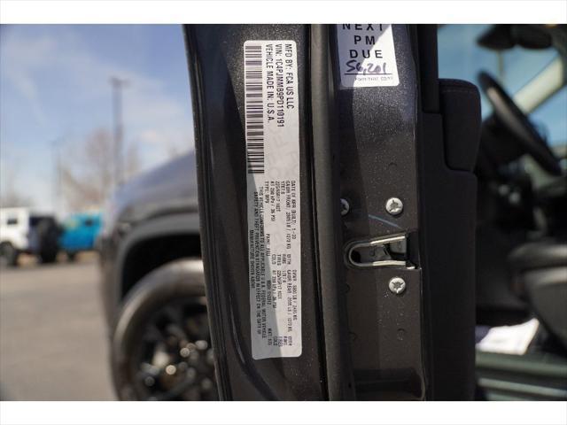 used 2023 Jeep Cherokee car, priced at $22,999
