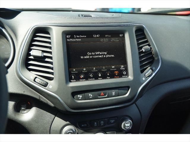 used 2023 Jeep Cherokee car, priced at $22,999
