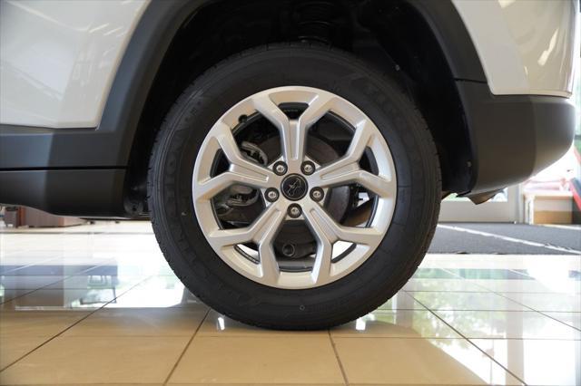 new 2025 Jeep Compass car, priced at $33,277