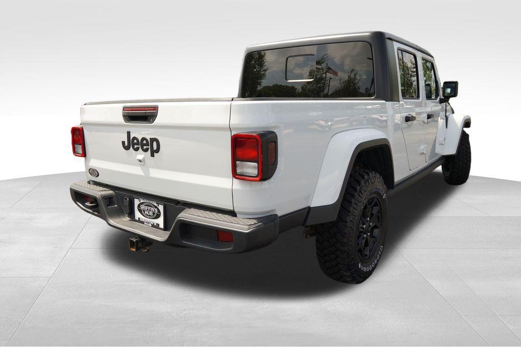 used 2021 Jeep Gladiator car, priced at $30,877