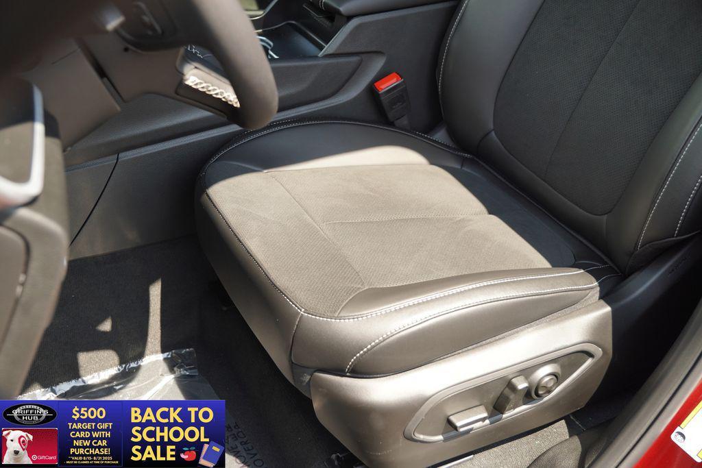 new 2025 Jeep Grand Cherokee L car, priced at $42,099