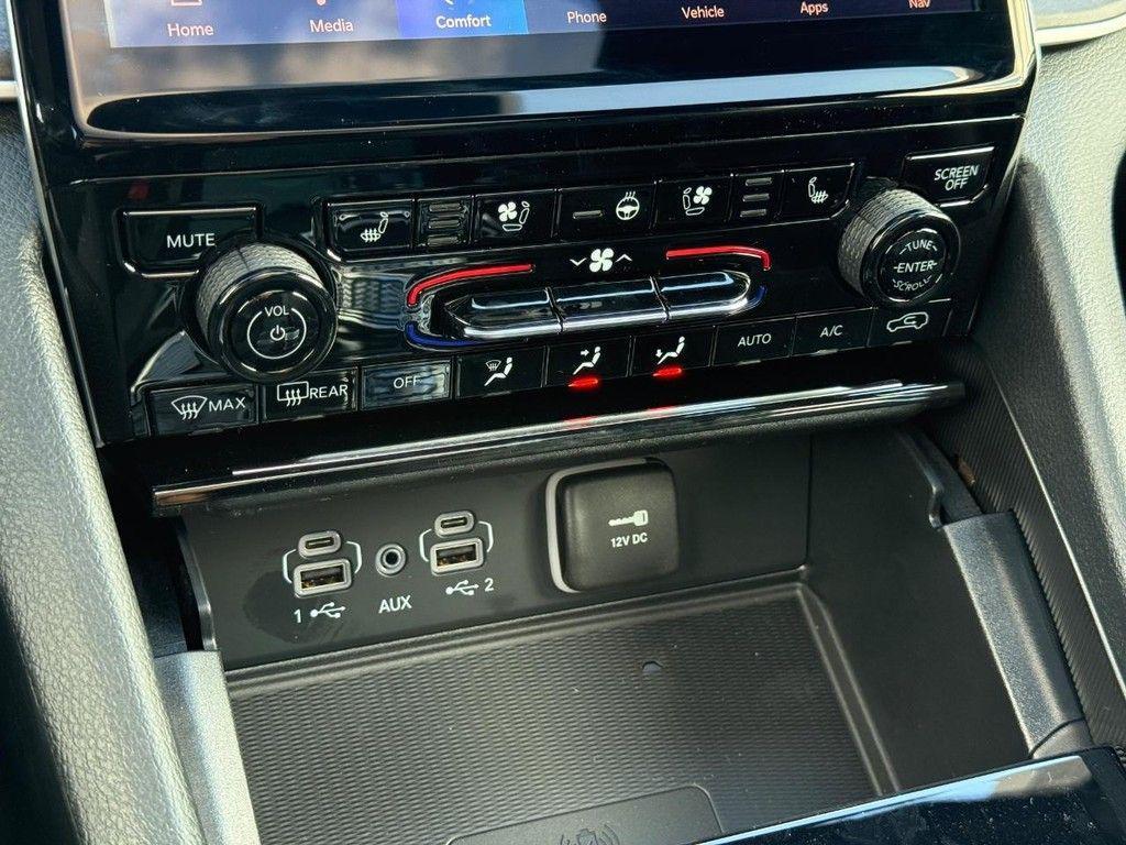 new 2025 Jeep Grand Cherokee L car, priced at $51,042