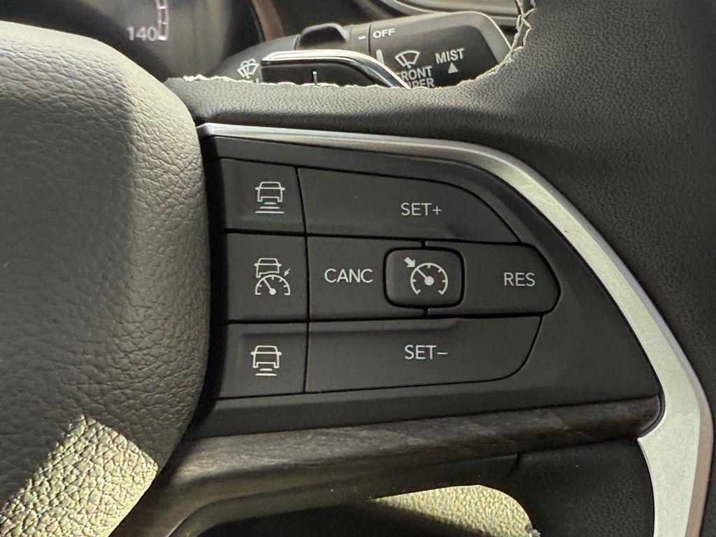 new 2025 Jeep Grand Cherokee L car, priced at $50,524