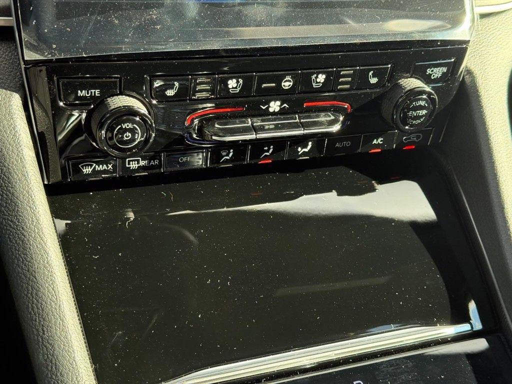 new 2025 Jeep Grand Cherokee L car, priced at $50,524