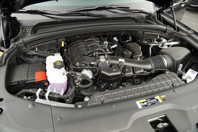 new 2025 Jeep Grand Cherokee car, priced at $46,036