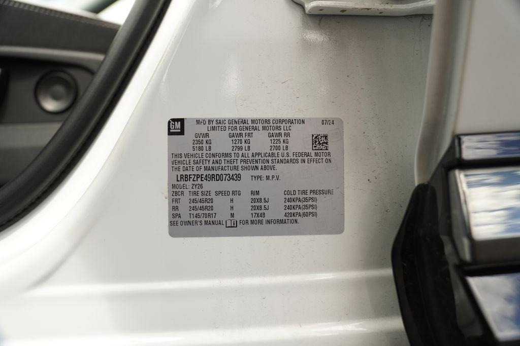 used 2024 Buick Envision car, priced at $28,798