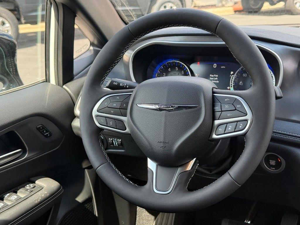 new 2026 Chrysler Pacifica car, priced at $43,996
