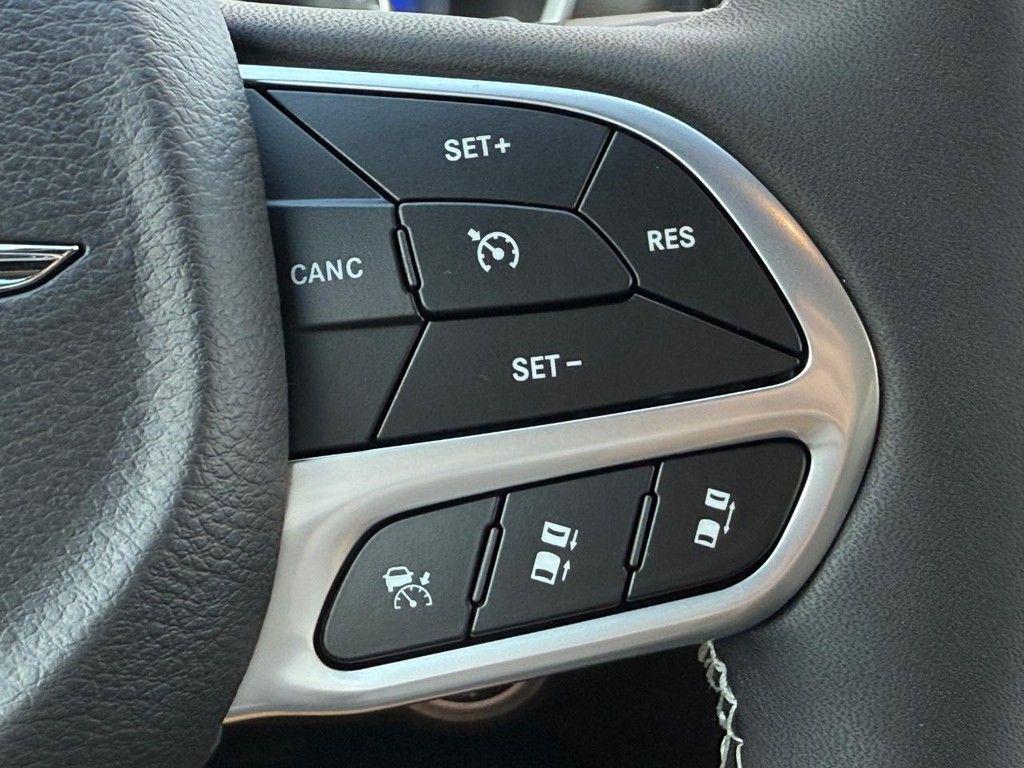 new 2026 Chrysler Pacifica car, priced at $43,996