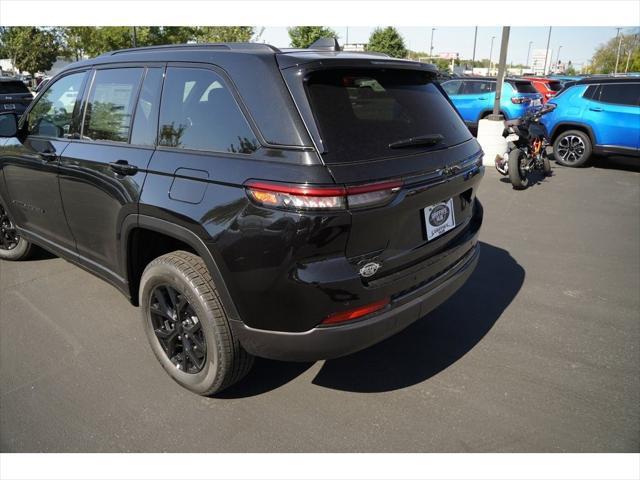 new 2025 Jeep Grand Cherokee car, priced at $45,025