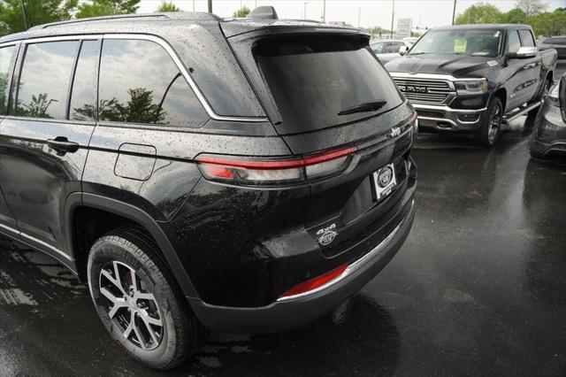 new 2024 Jeep Grand Cherokee car, priced at $46,338