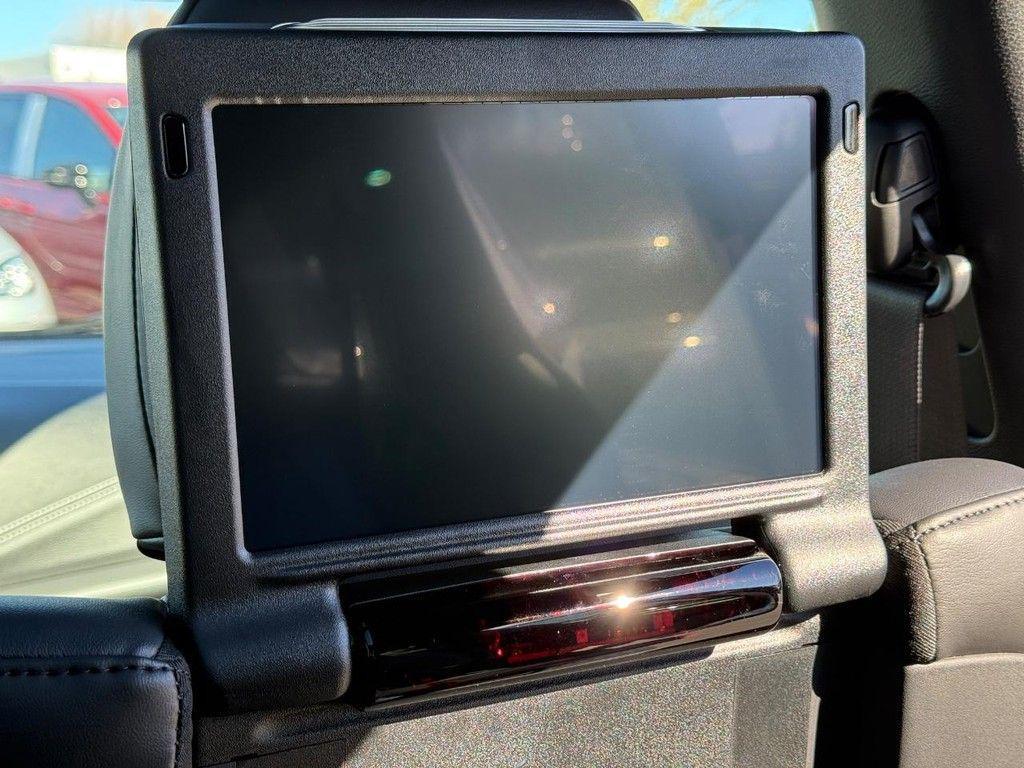 new 2026 Chrysler Pacifica car, priced at $45,877