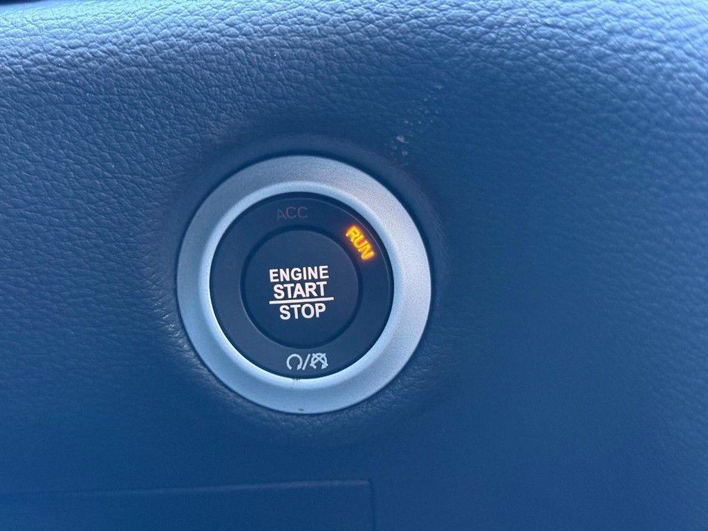 new 2026 Chrysler Pacifica car, priced at $45,877