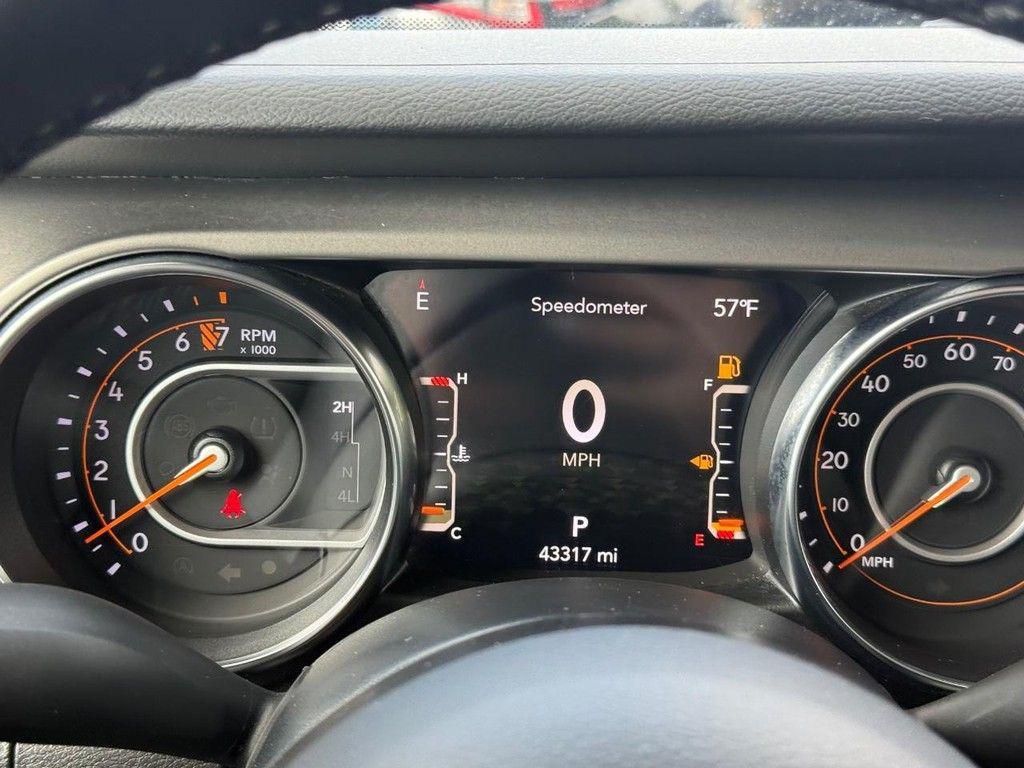 used 2022 Jeep Gladiator car, priced at $32,976