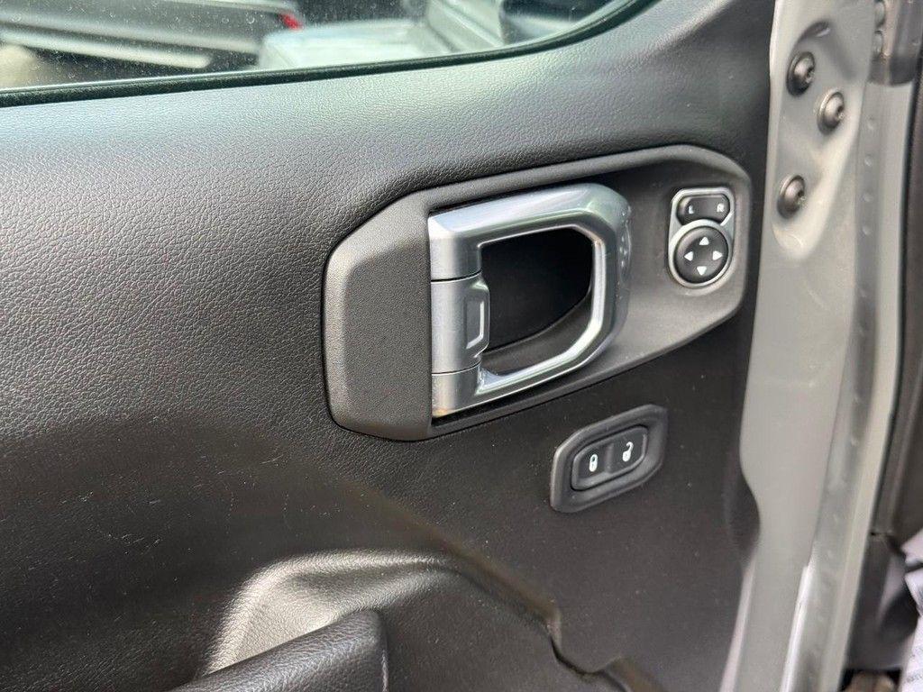used 2022 Jeep Gladiator car, priced at $32,976