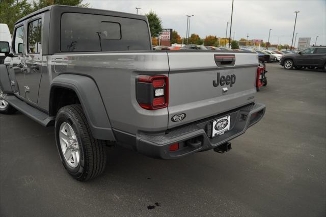 used 2020 Jeep Gladiator car, priced at $30,989