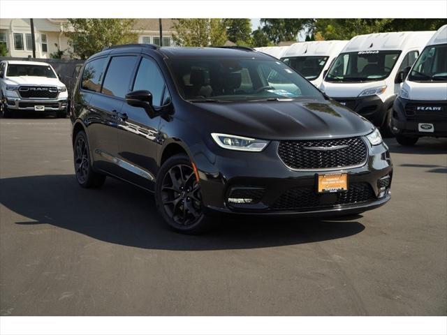 used 2022 Chrysler Pacifica car, priced at $32,649