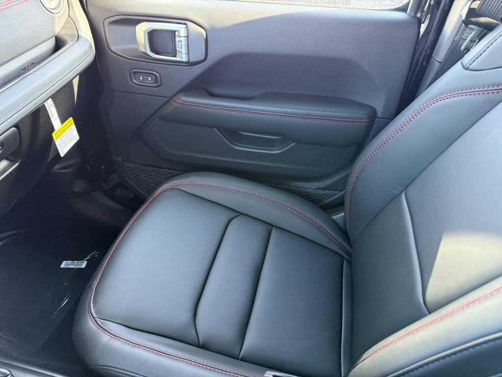 new 2026 Jeep Wrangler car, priced at $68,100