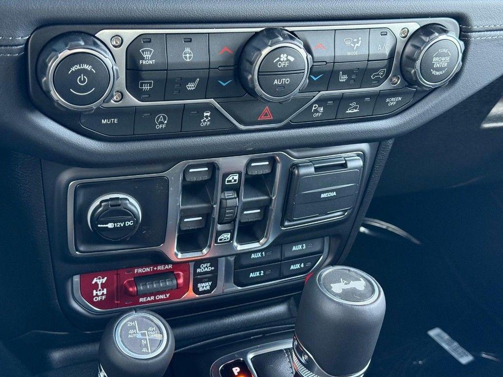 new 2026 Jeep Wrangler car, priced at $68,100