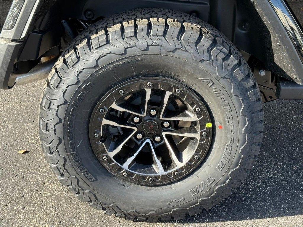 new 2026 Jeep Wrangler car, priced at $68,100