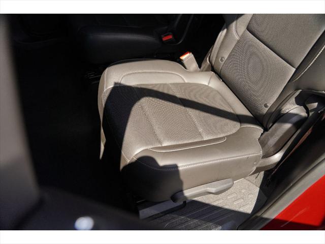 used 2023 GMC Acadia car, priced at $28,548