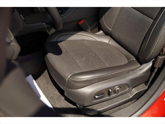 used 2023 GMC Acadia car, priced at $28,548