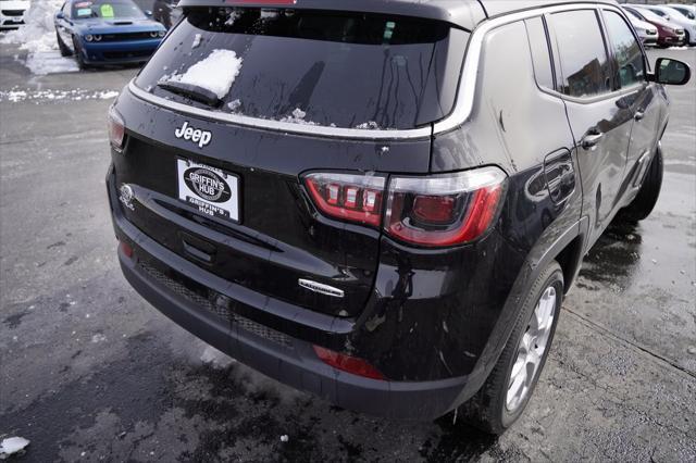 new 2024 Jeep Compass car, priced at $34,585