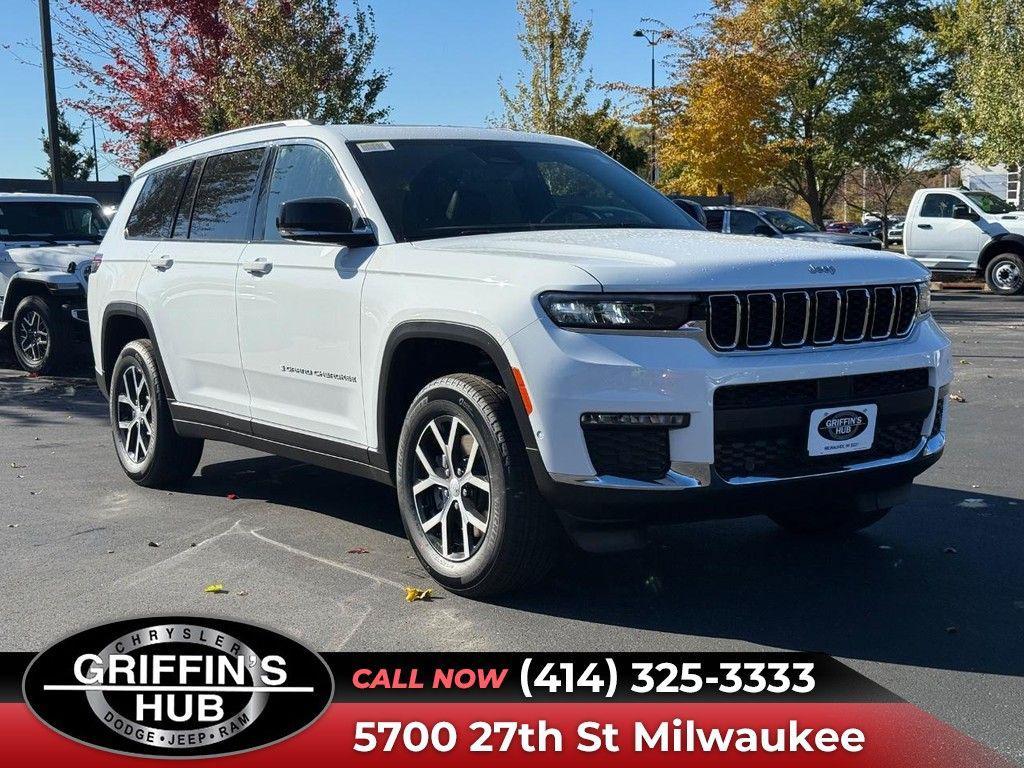 new 2025 Jeep Grand Cherokee L car, priced at $49,019