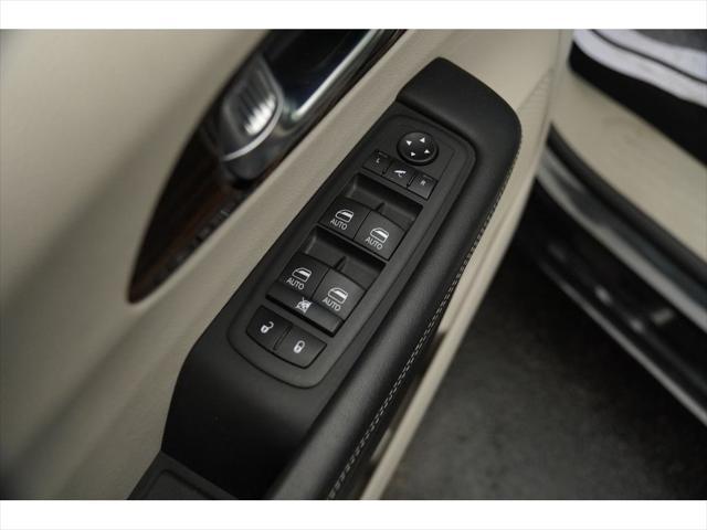 used 2023 Chrysler Pacifica car, priced at $32,250