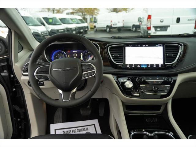 used 2023 Chrysler Pacifica car, priced at $32,250