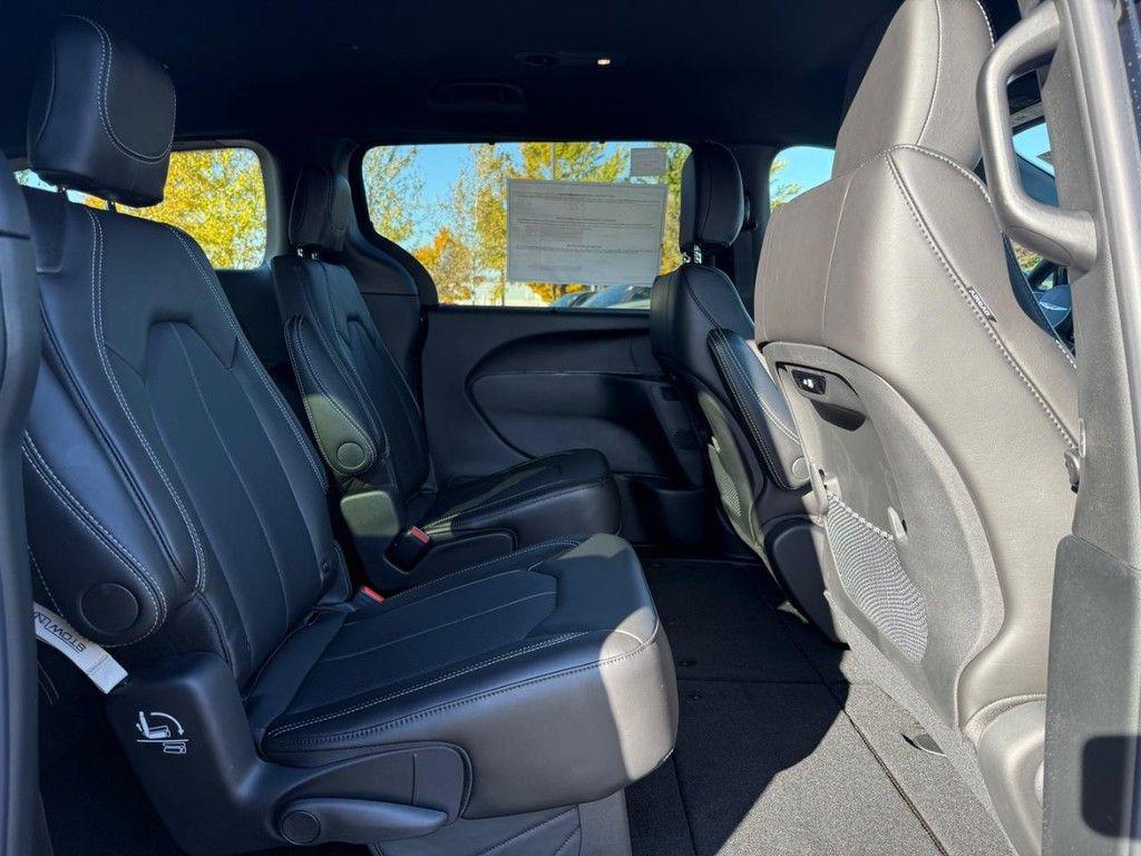 new 2026 Chrysler Pacifica car, priced at $41,264