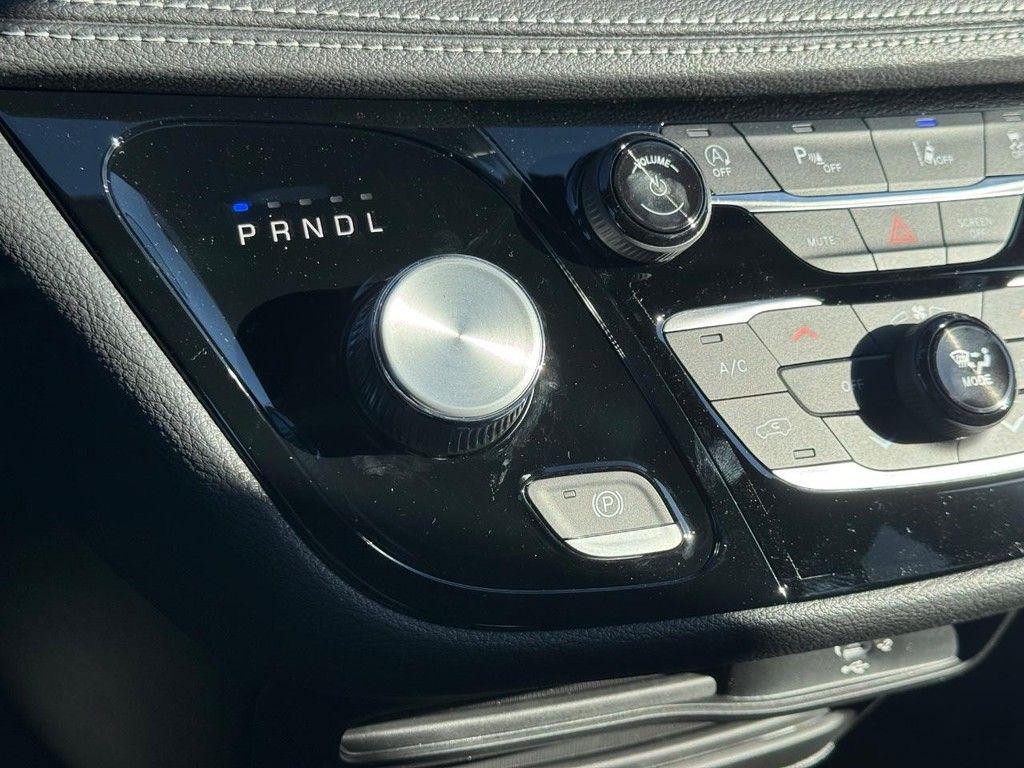 new 2026 Chrysler Pacifica car, priced at $41,264