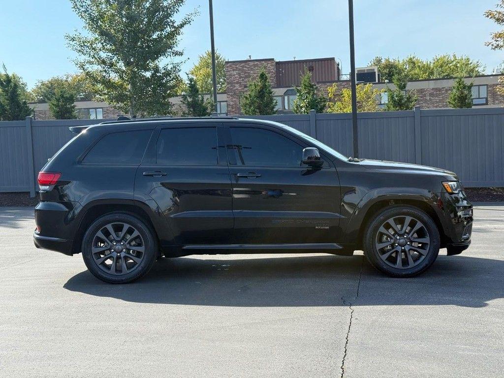 used 2019 Jeep Grand Cherokee car, priced at $25,542