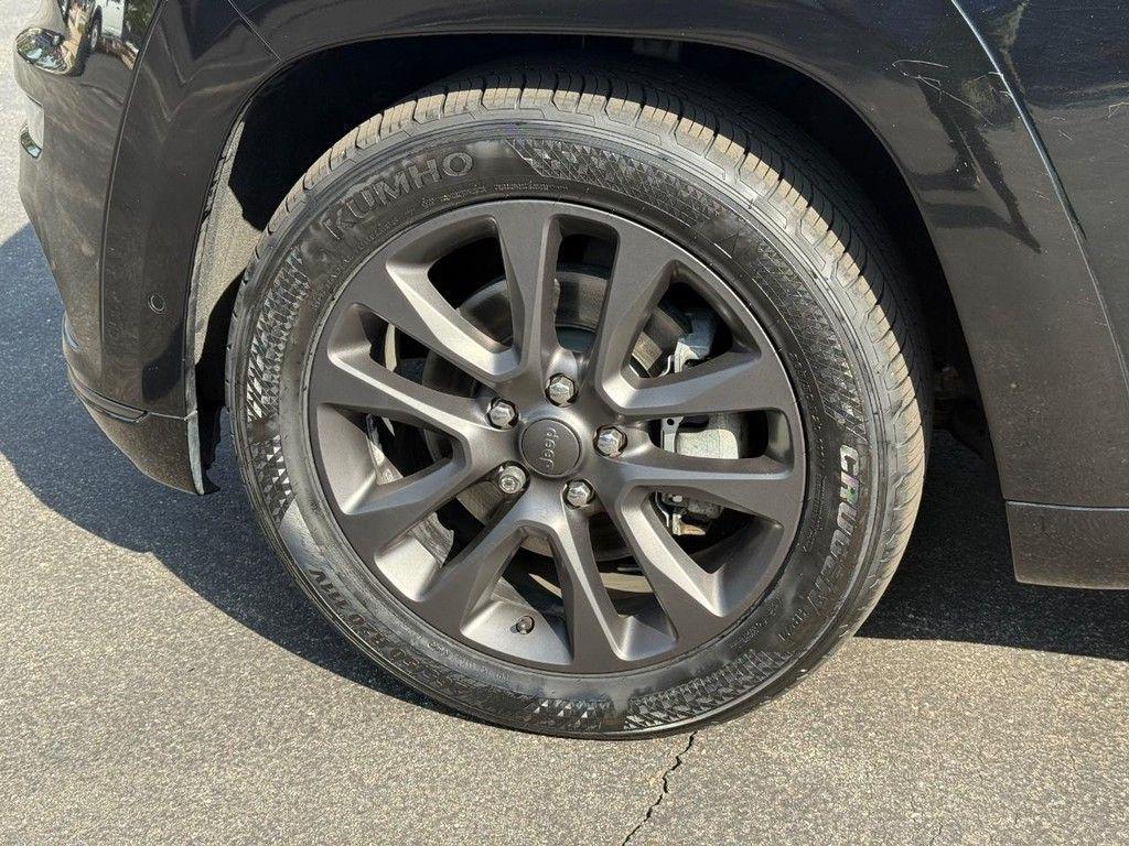used 2019 Jeep Grand Cherokee car, priced at $25,542
