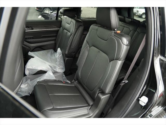 new 2025 Jeep Grand Cherokee L car, priced at $48,647