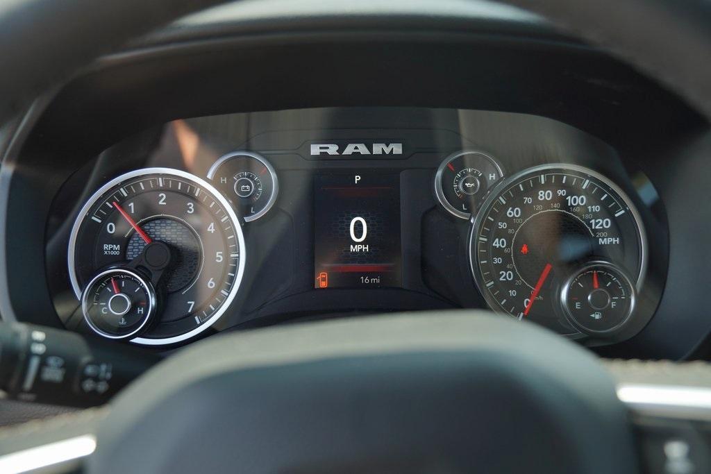 new 2025 Ram 1500 car, priced at $45,729