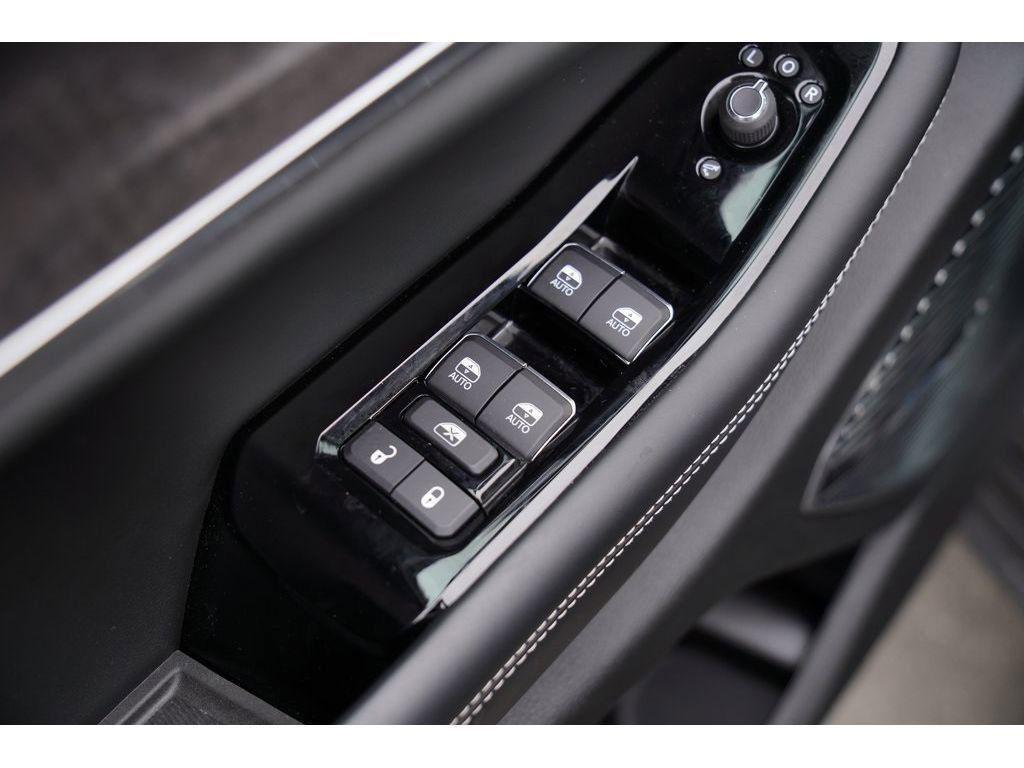 used 2023 Jeep Grand Cherokee L car, priced at $41,981