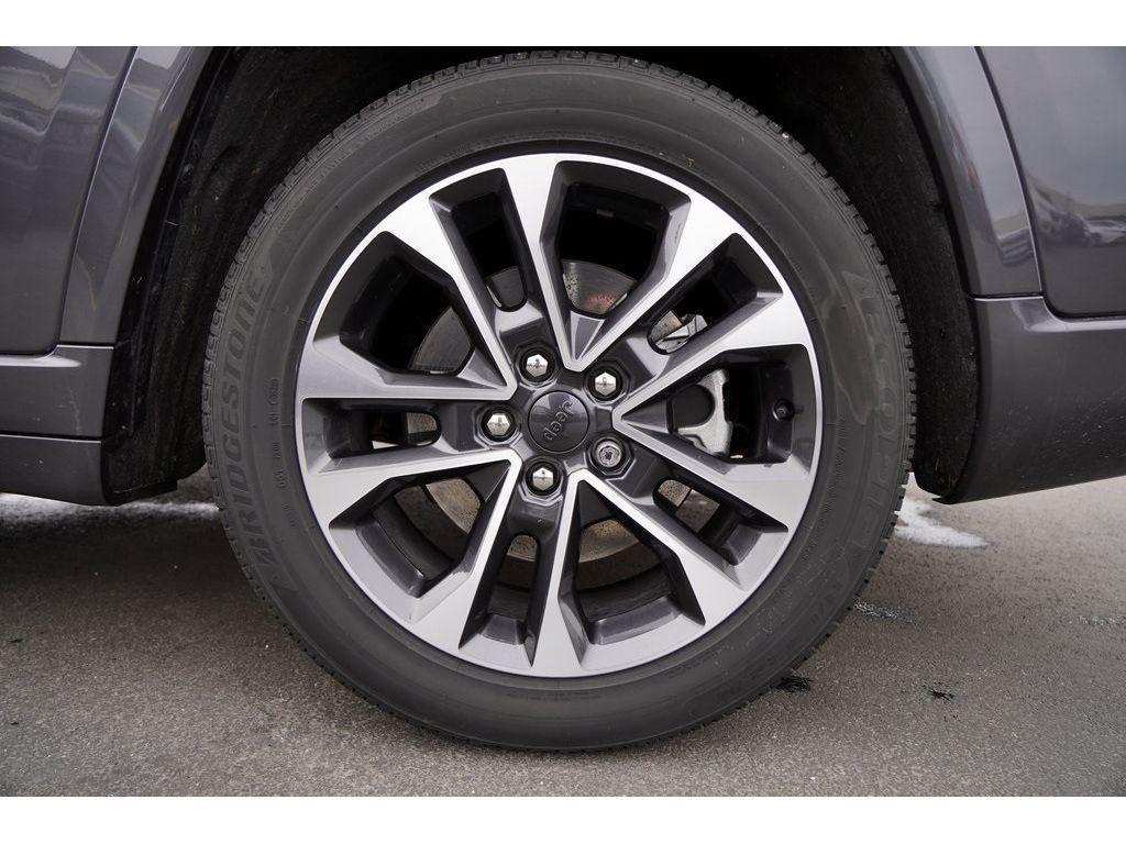 used 2023 Jeep Grand Cherokee L car, priced at $41,981