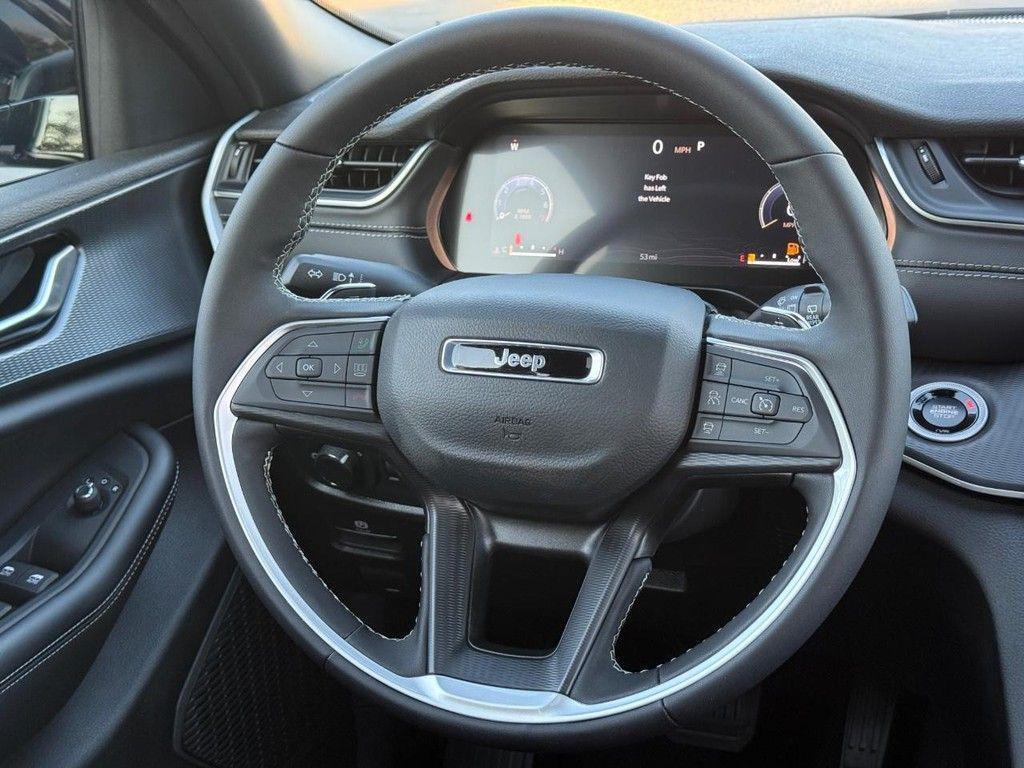 new 2025 Jeep Grand Cherokee car, priced at $44,436