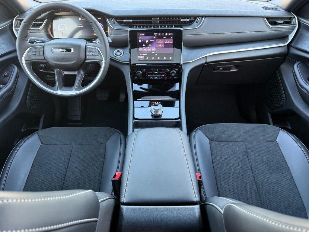 new 2025 Jeep Grand Cherokee car, priced at $44,436