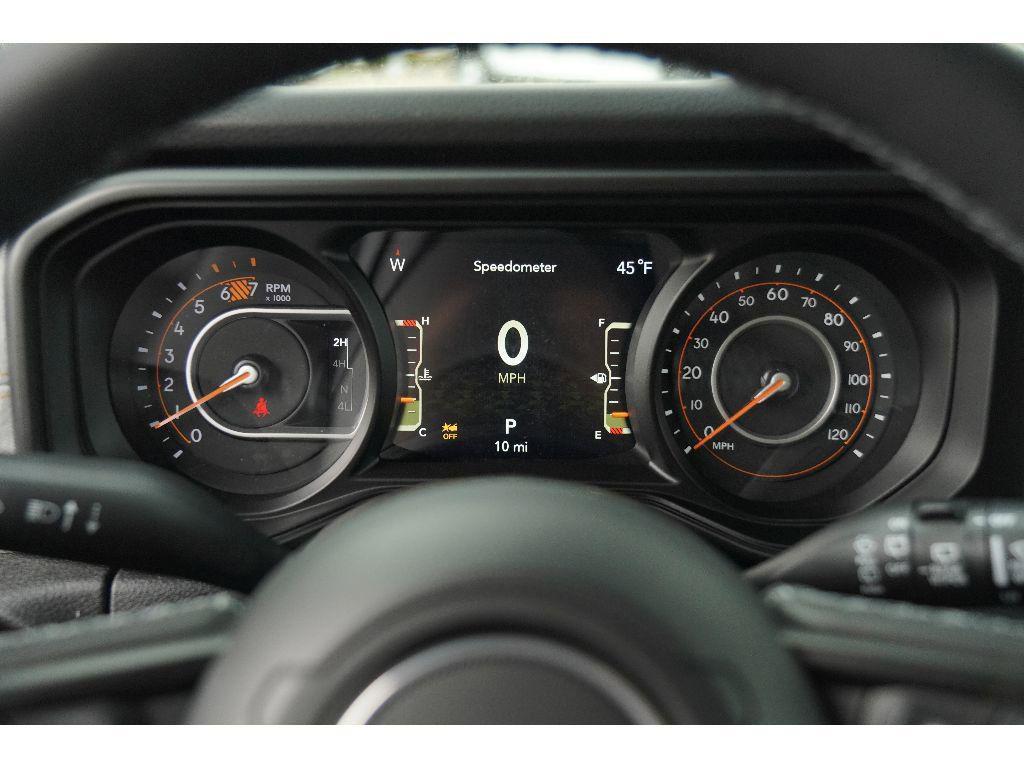 new 2025 Jeep Wrangler car, priced at $48,961