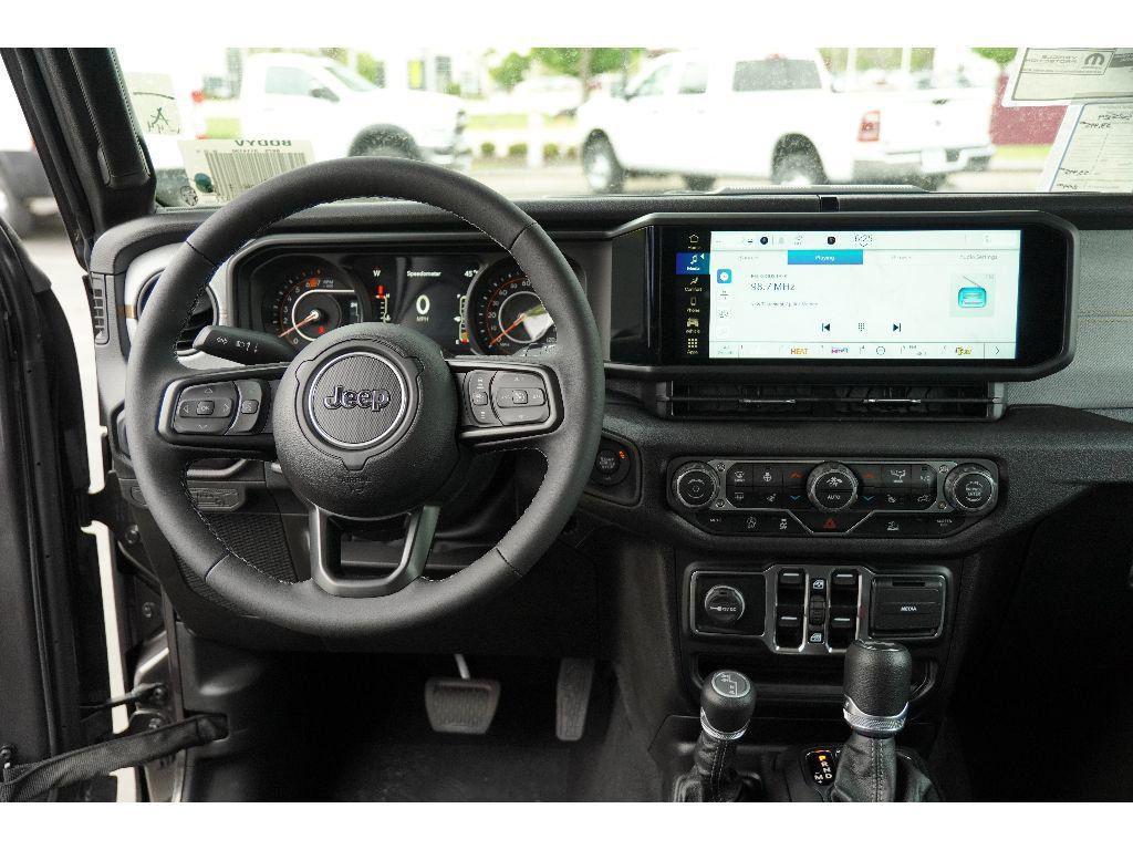 new 2025 Jeep Wrangler car, priced at $48,961