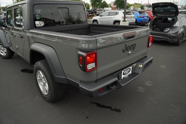 used 2020 Jeep Gladiator car, priced at $32,976