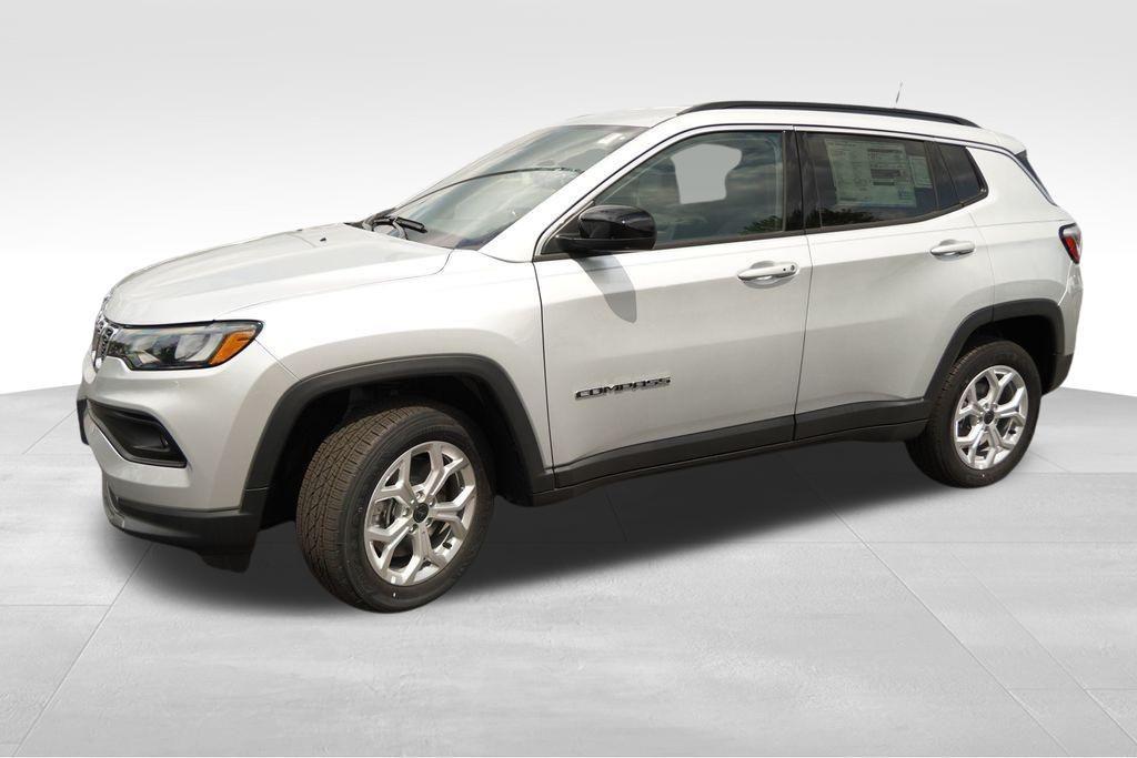 new 2025 Jeep Compass car, priced at $29,444