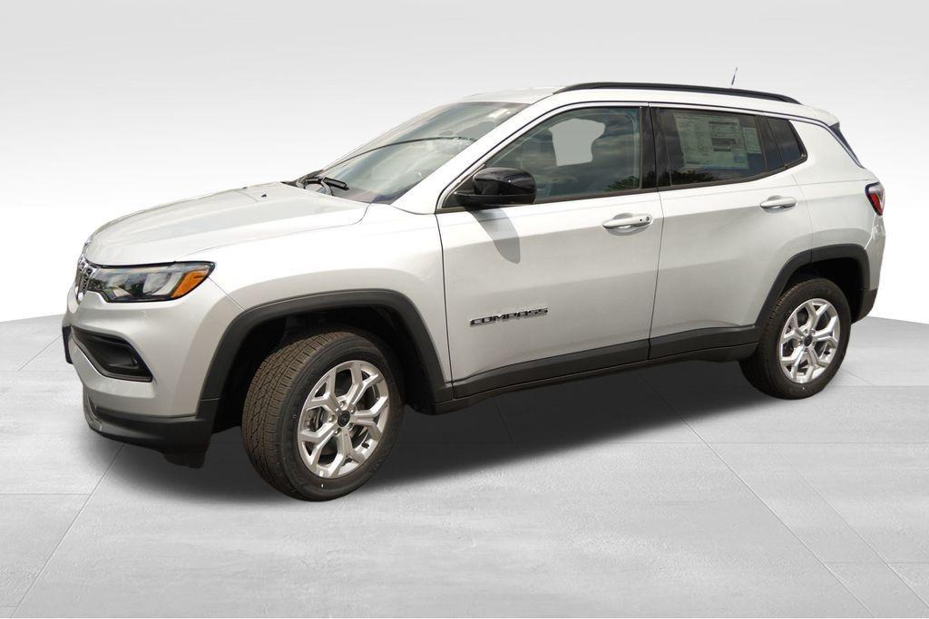 new 2025 Jeep Compass car, priced at $30,194
