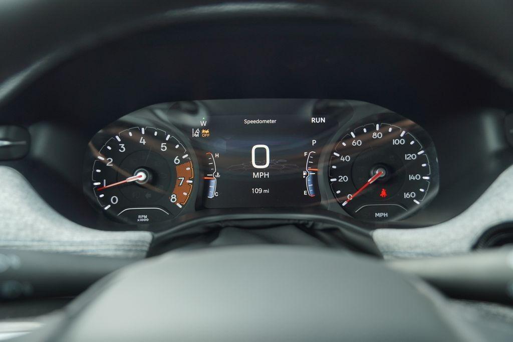 new 2025 Jeep Compass car, priced at $29,444