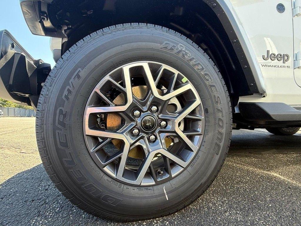 new 2026 Jeep Wrangler car, priced at $53,986