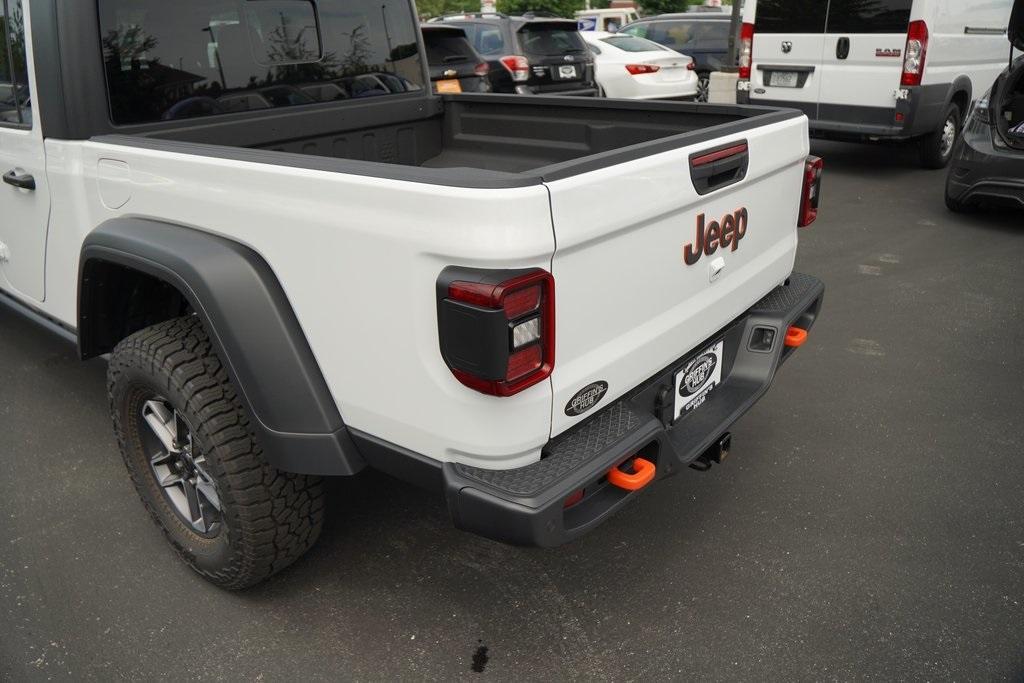 new 2024 Jeep Gladiator car, priced at $57,311