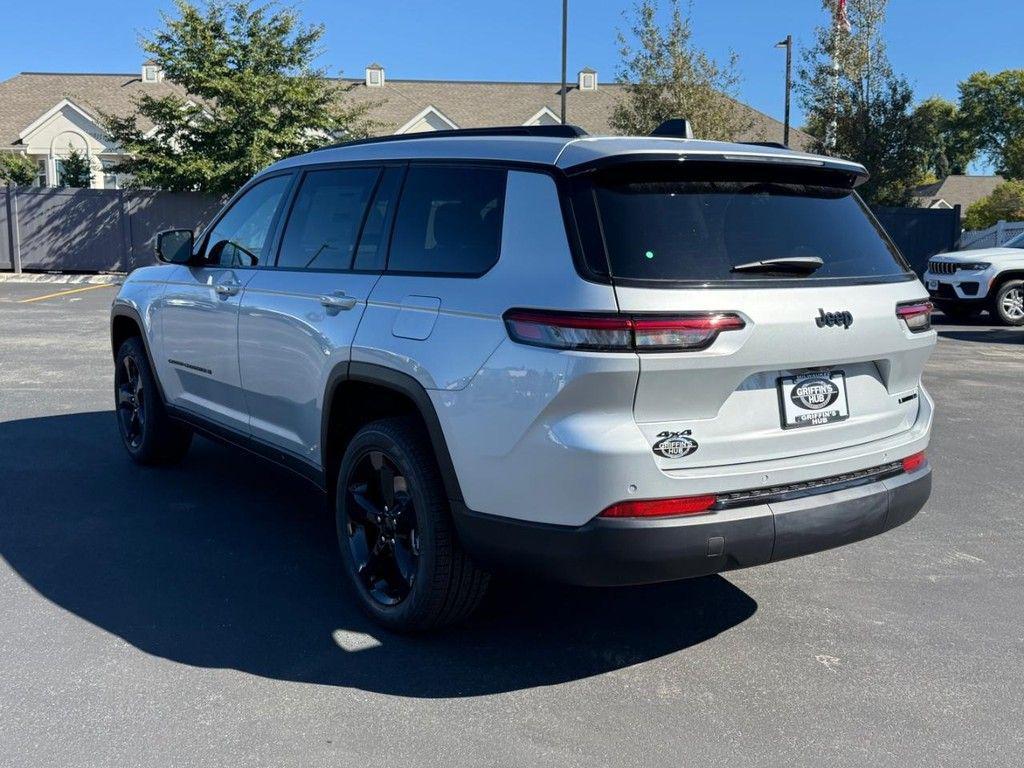 new 2025 Jeep Grand Cherokee L car, priced at $48,497